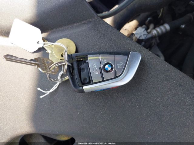 2021 BMW 530I WBA13BJ04MCG25558 Photo 10