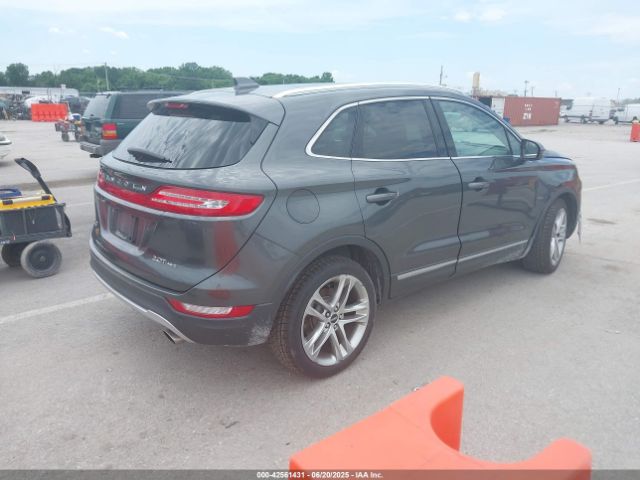 2017 LINCOLN MKC 5LMCJ3D97HUL24869 Photo 3
