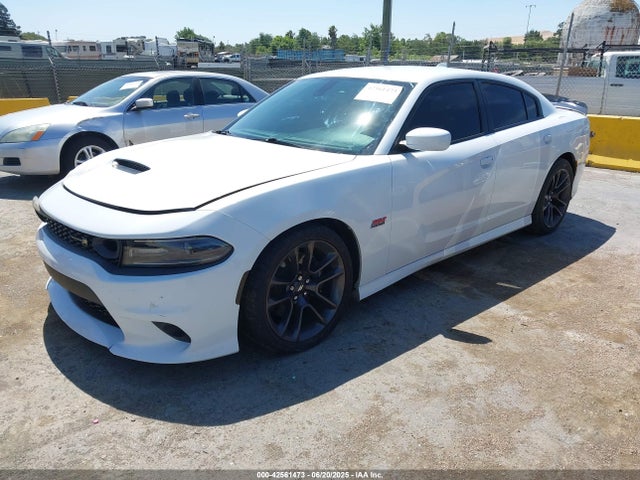 2C3CDXGJ7LH120696 Dodge 2020