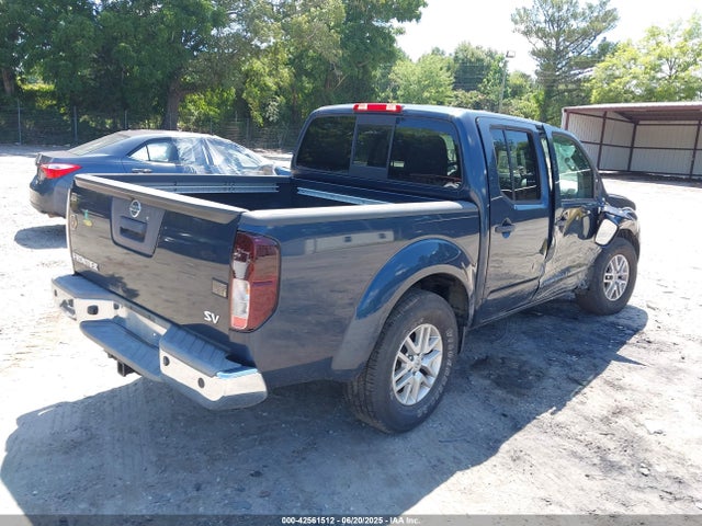 1N6AD0ER2FN737497 Nissan 2015