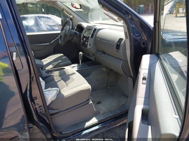 1N6AD0ER2FN737497 Nissan 2015