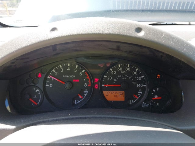 1N6AD0ER2FN737497 Nissan 2015