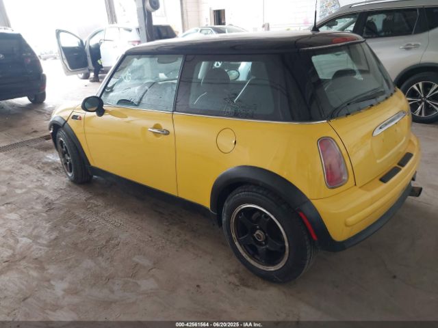 2003 MINI COOPER WMWRC33443TJ51146 Photo 2