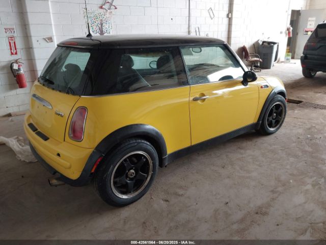 2003 MINI COOPER WMWRC33443TJ51146 Photo 3