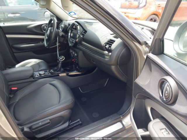 2016 MINI CLUBMAN WMWLN5C52G2E29982 Photo 4