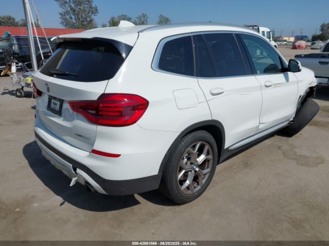 2021 BMW X3 5UXTY3C00M9G50081 Photo 3