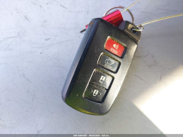 5TDKKRFH3GS142256 Toyota 2gr-fe