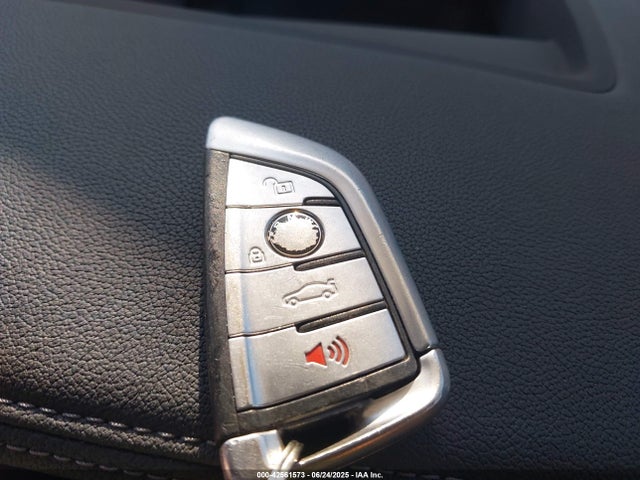 BMW 740LI 2022 WBA7T2C05NCH19232 Image 11