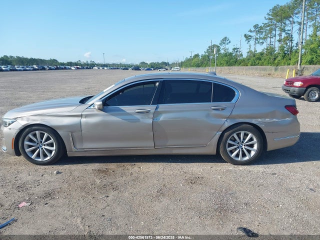BMW 740LI 2022 WBA7T2C05NCH19232 Image 14