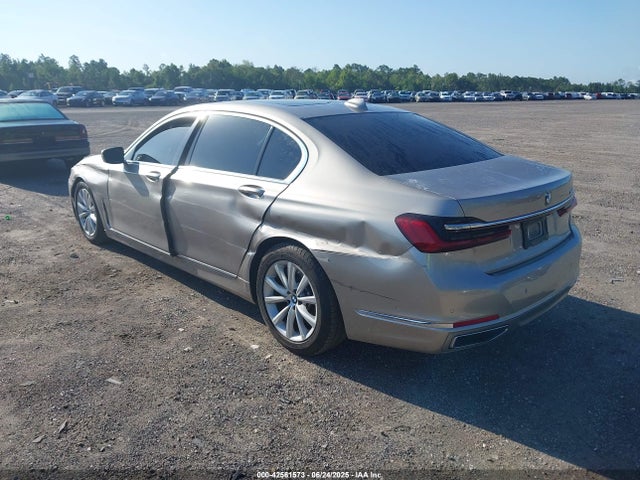 BMW 740LI 2022 WBA7T2C05NCH19232 Image 3