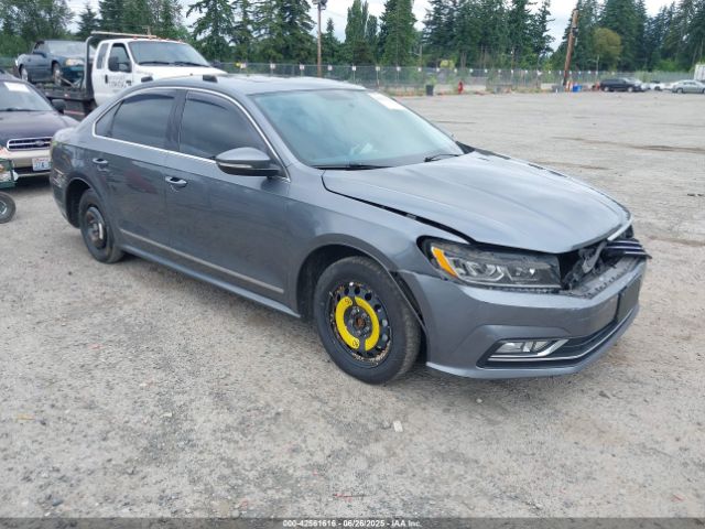 2017 VOLKSWAGEN PASSAT 1VWBT7A30HC037641
