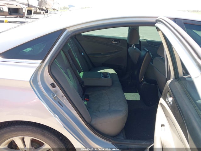 Hyundai gamma 2014 5NPEB4AC3EH920571 Image 8