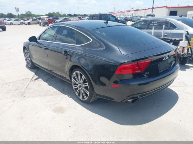 2012 AUDI A7 WAUYGAFC4CN063645 Photo 2