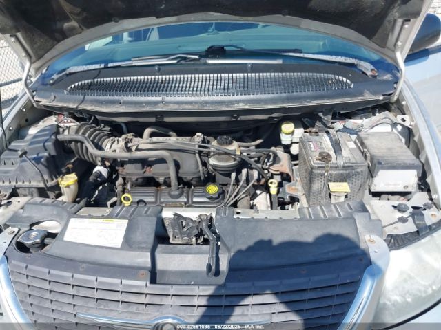 2004 CHRYSLER TOWN & COUNTRY 2C4GP54L34R603998 Photo 9