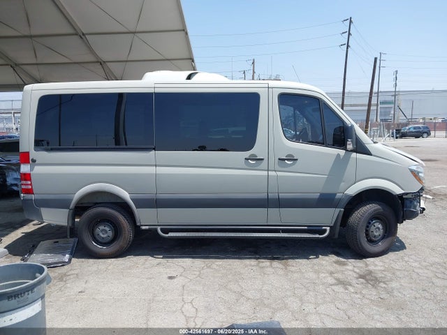 WDZFE7CD8HP512871 Mercedes-Benz om642