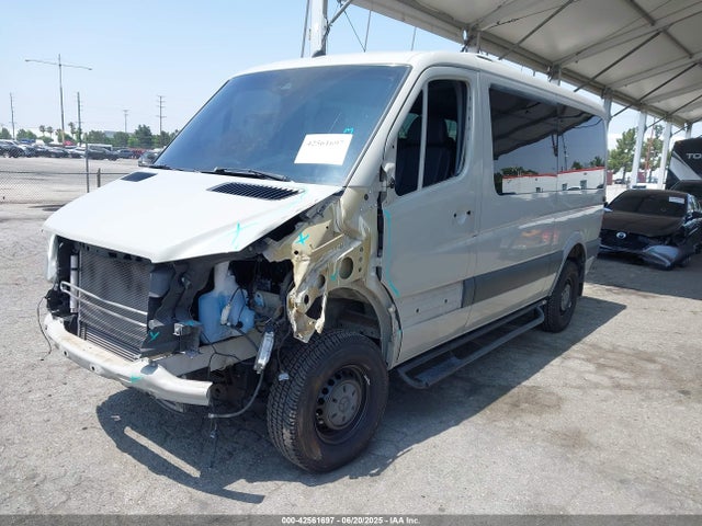 WDZFE7CD8HP512871 Mercedes-Benz om642