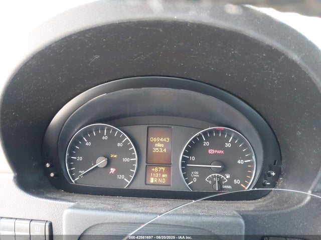 WDZFE7CD8HP512871 Mercedes-Benz om642