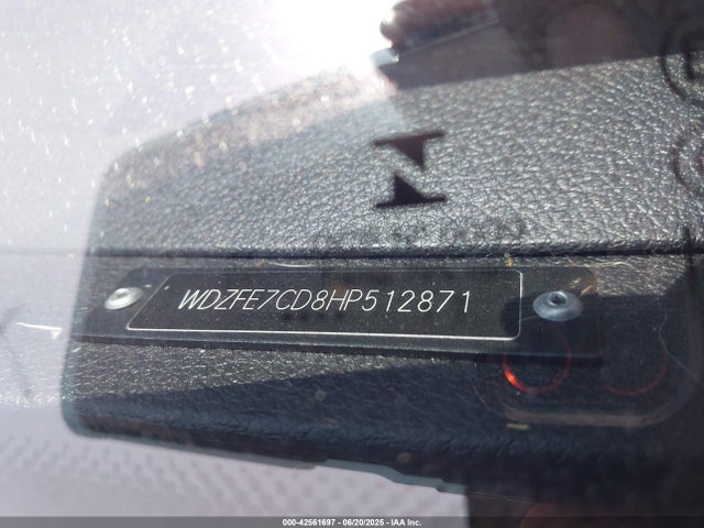 WDZFE7CD8HP512871 Mercedes-Benz om642