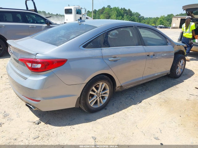 5NPE24AF1HH568279 Hyundai 2017