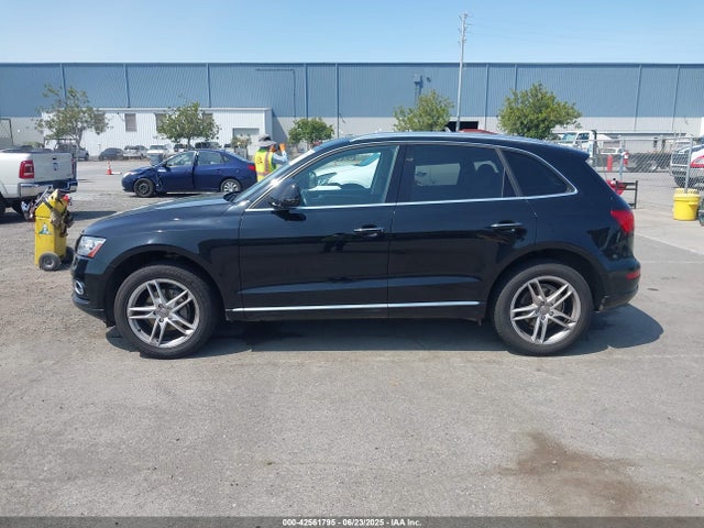 Audi Q5 2017 WA1L2AFP2HA088082 Image 14