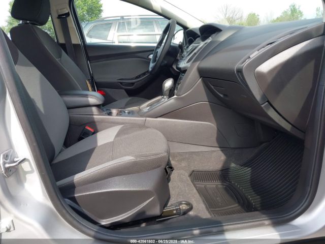 1FADP3K25EL263108 Ford 2014