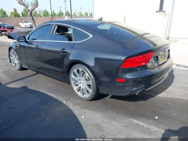 2014 AUDI A7 WAU2GAFC5EN012583 Photo 2