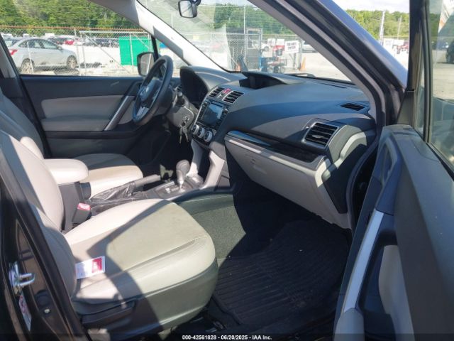 2017 SUBARU FORESTER JF2SJAJC5HH594748 Photo 4