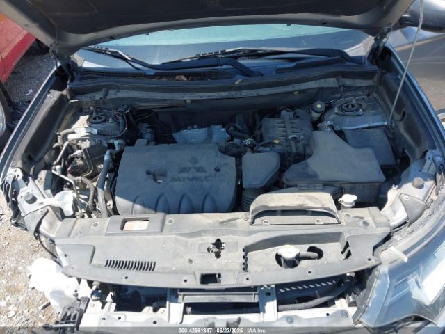 2017 MITSUBISHI OUTLANDER JA4AD2A36HZ032921 Photo 9