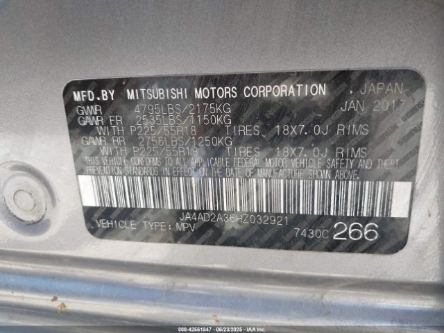 2017 MITSUBISHI OUTLANDER JA4AD2A36HZ032921 Photo 8