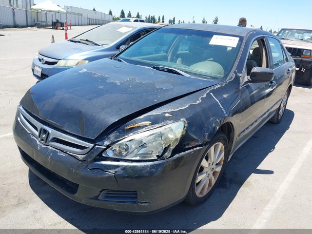 2007 HONDA ACCORD SDN 1HGCM66447A093402 Photo 1