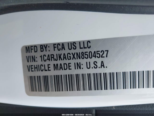 1C4RJKAGXN8504527 Jeep GRAND CHEROKEE L