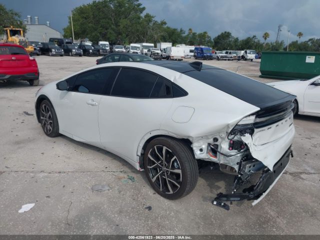 2024 TOYOTA PRIUS PRIME JTDACACU6R3038523 Photo 2
