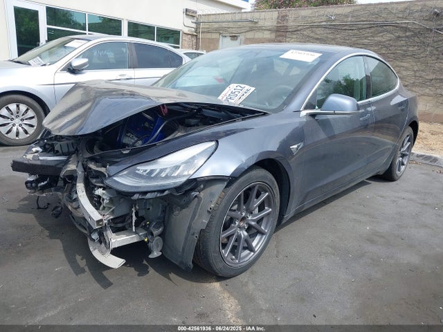 Tesla MODEL 3 2020 5YJ3E1EA0LF704923 Image 2