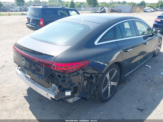 W1KCG2DBXPA028110 Mercedes-Benz ed