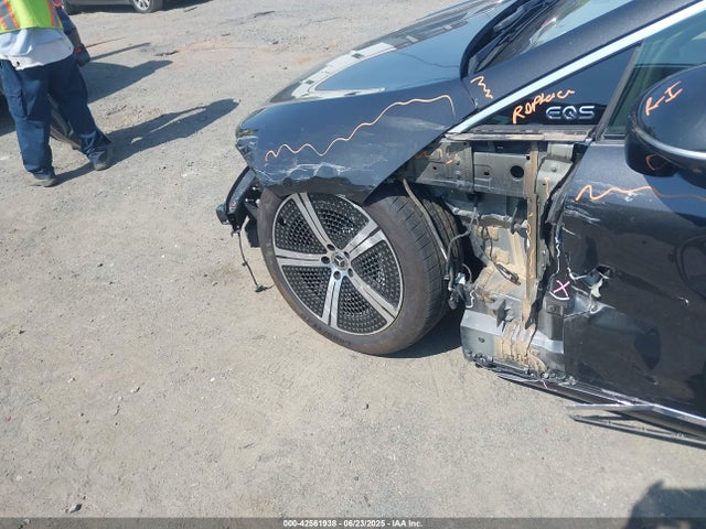 W1KCG2DBXPA028110 Mercedes-Benz ed