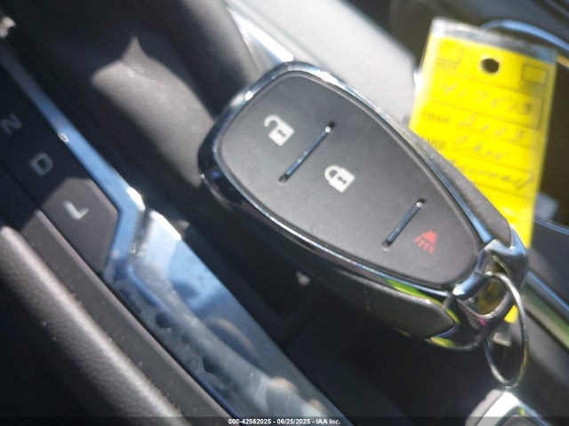 Chevrolet lsd 2023 3GNAXHEG3PL200038 Image 11