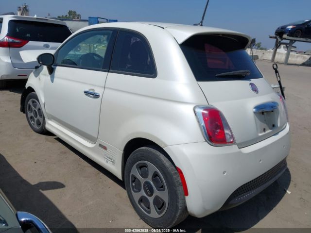 2014 FIAT 500E 3C3CFFGE6ET244850 Photo 2
