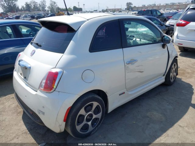 2014 FIAT 500E 3C3CFFGE6ET244850 Photo 3
