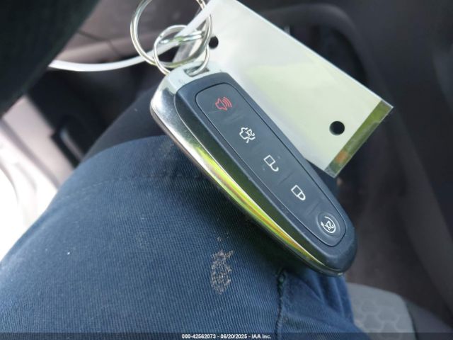 2019 FORD ESCAPE 1FMCU0GD2KUA04309 Photo 10