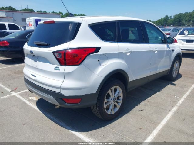 2019 FORD ESCAPE 1FMCU0GD2KUA04309 Photo 3