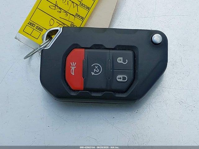 1C4HJXEN1LW167689 Jeep 2020
