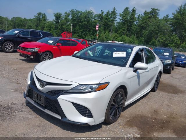 2019 TOYOTA CAMRY 4T1B61HK1KU844428 Photo 1