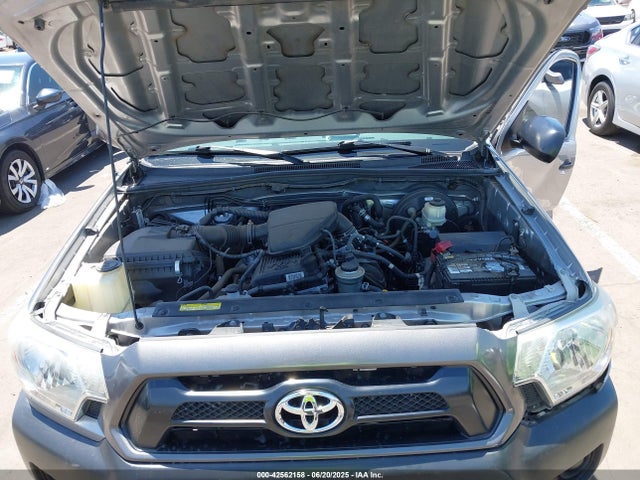 5TFNX4CN3EX042807 Toyota 2tr-fe