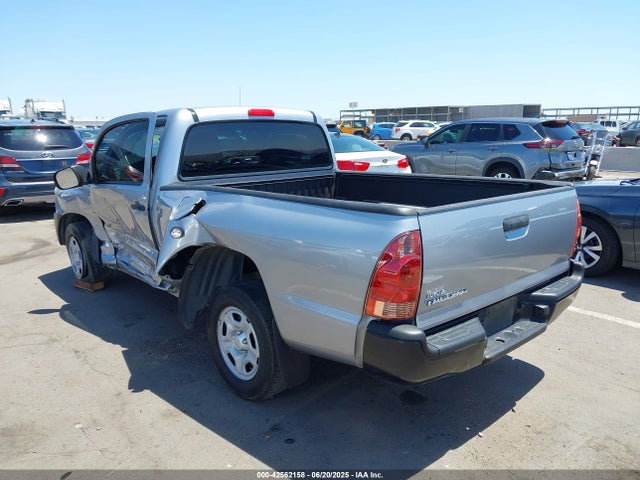 5TFNX4CN3EX042807 Toyota 2tr-fe