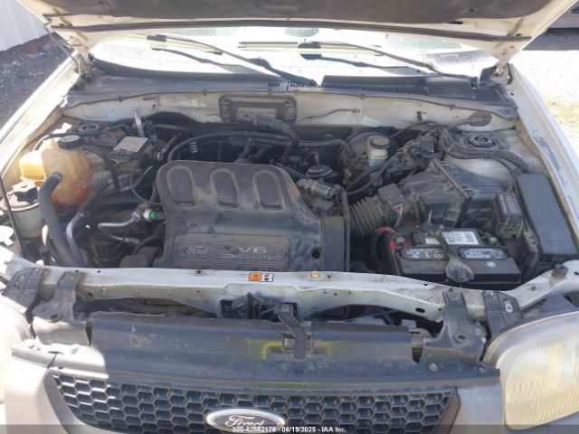 2002 FORD ESCAPE 1FMYU02132KA46180 Photo 9