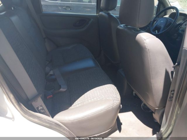 2002 FORD ESCAPE 1FMYU02132KA46180 Photo 7