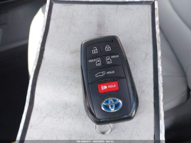 2024 TOYOTA SIENNA 5TDJSKFC0RS151037 Photo 10