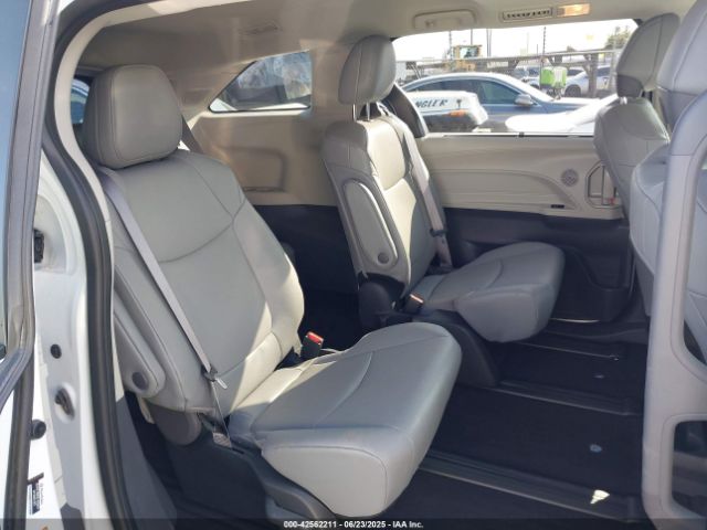 2024 TOYOTA SIENNA 5TDJSKFC0RS151037 Photo 7