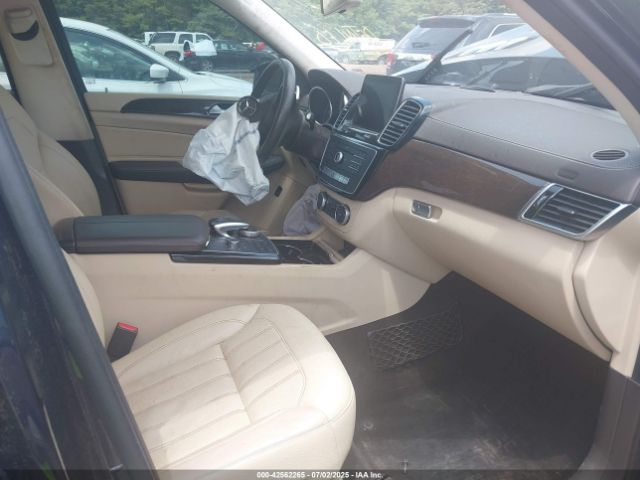 2017 MERCEDES-BENZ GLS 450 4JGDF6EE3HA841867 Photo 4