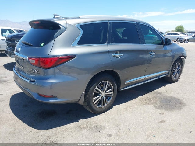 5N1DL0MNXHC514023 Infiniti 2017